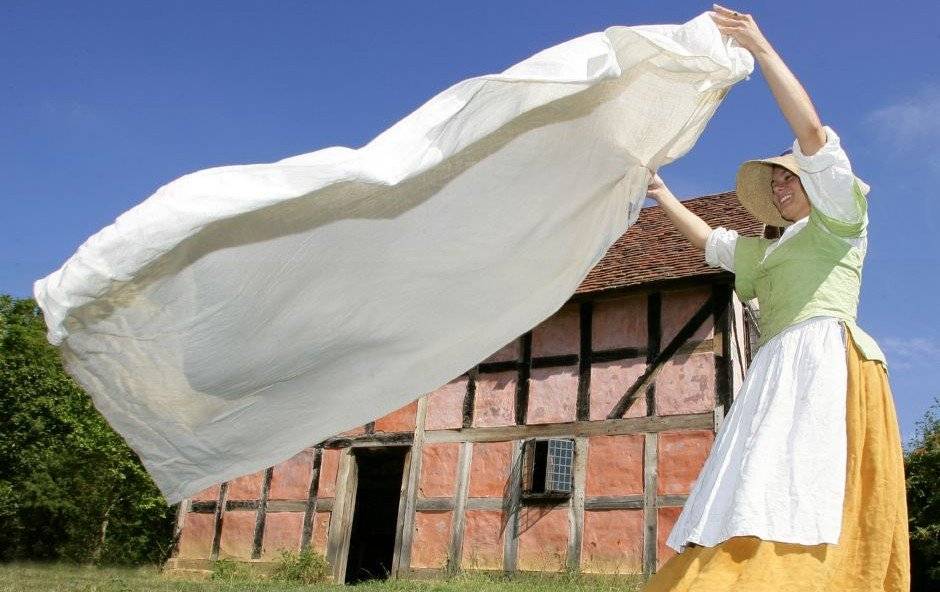 About the Frontier Culture Museum